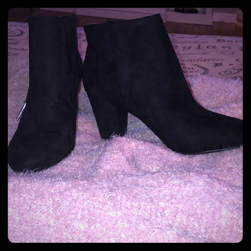 NWOT:  never worn; Ankle booties